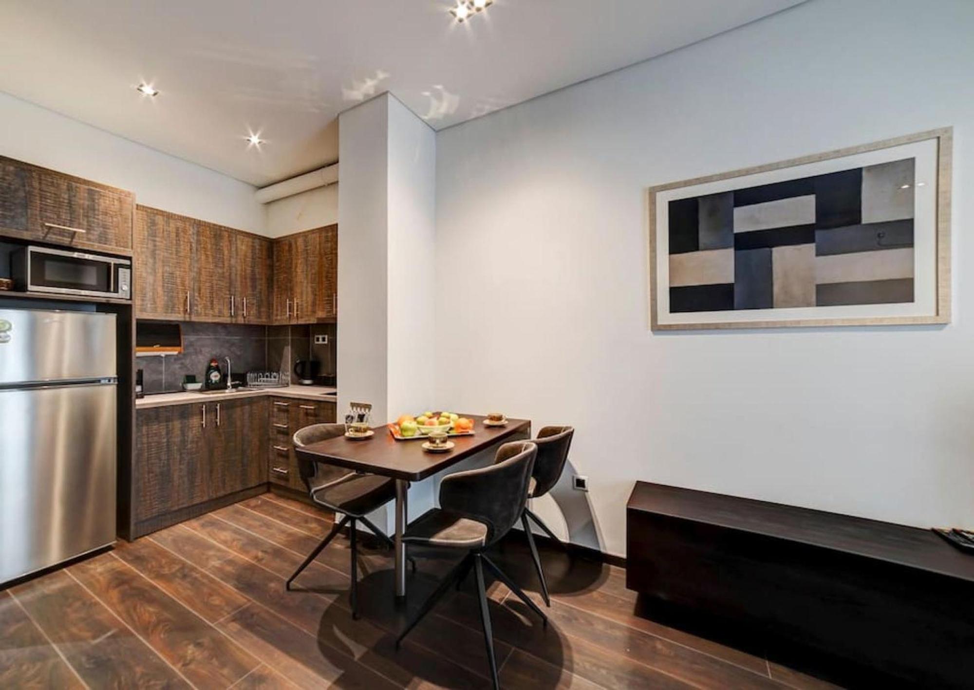 Classy And Stylish Apartment Next To Hilton Atene Esterno foto